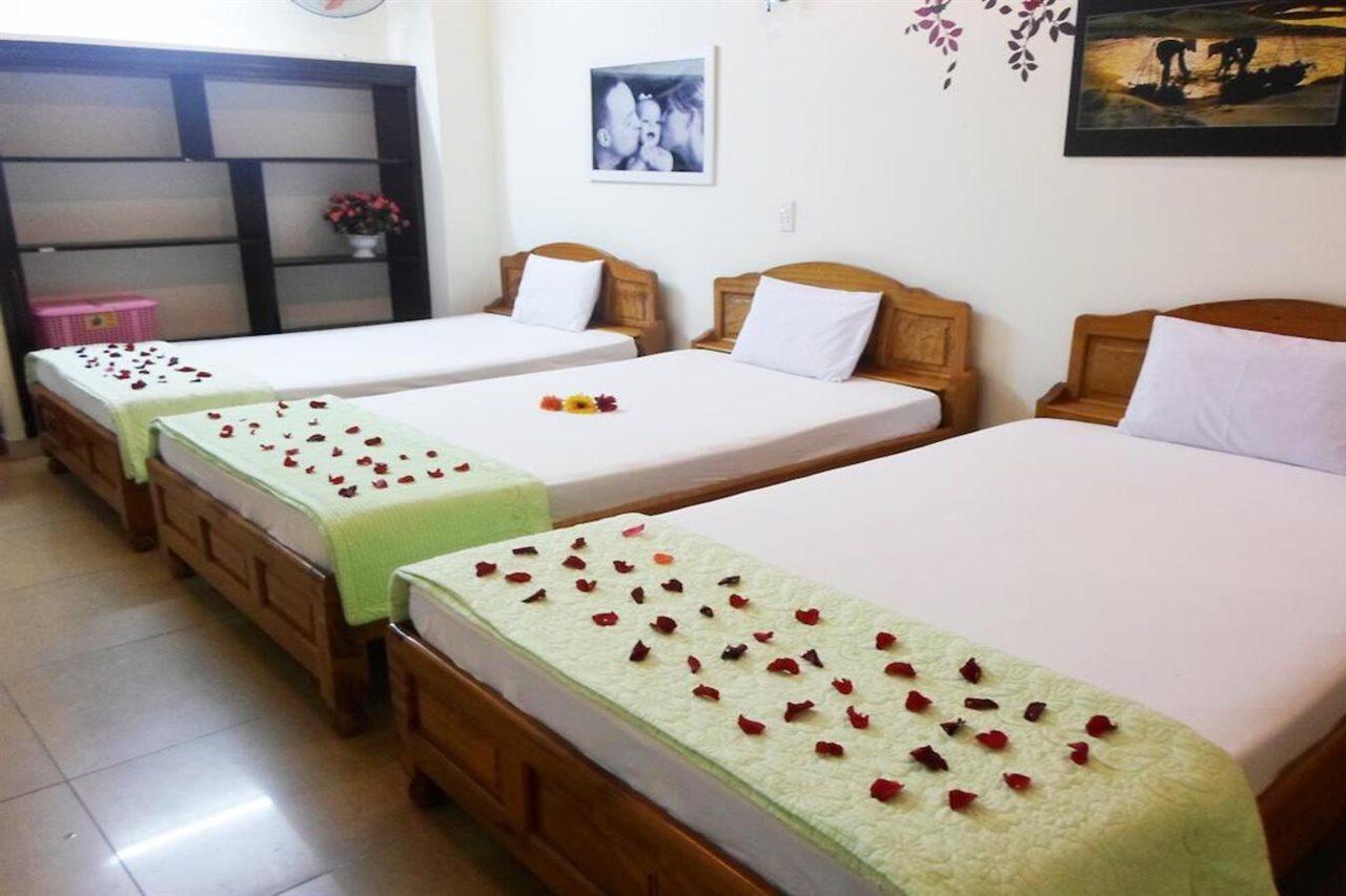 Lucky Hoi An Hotel Buitenkant foto