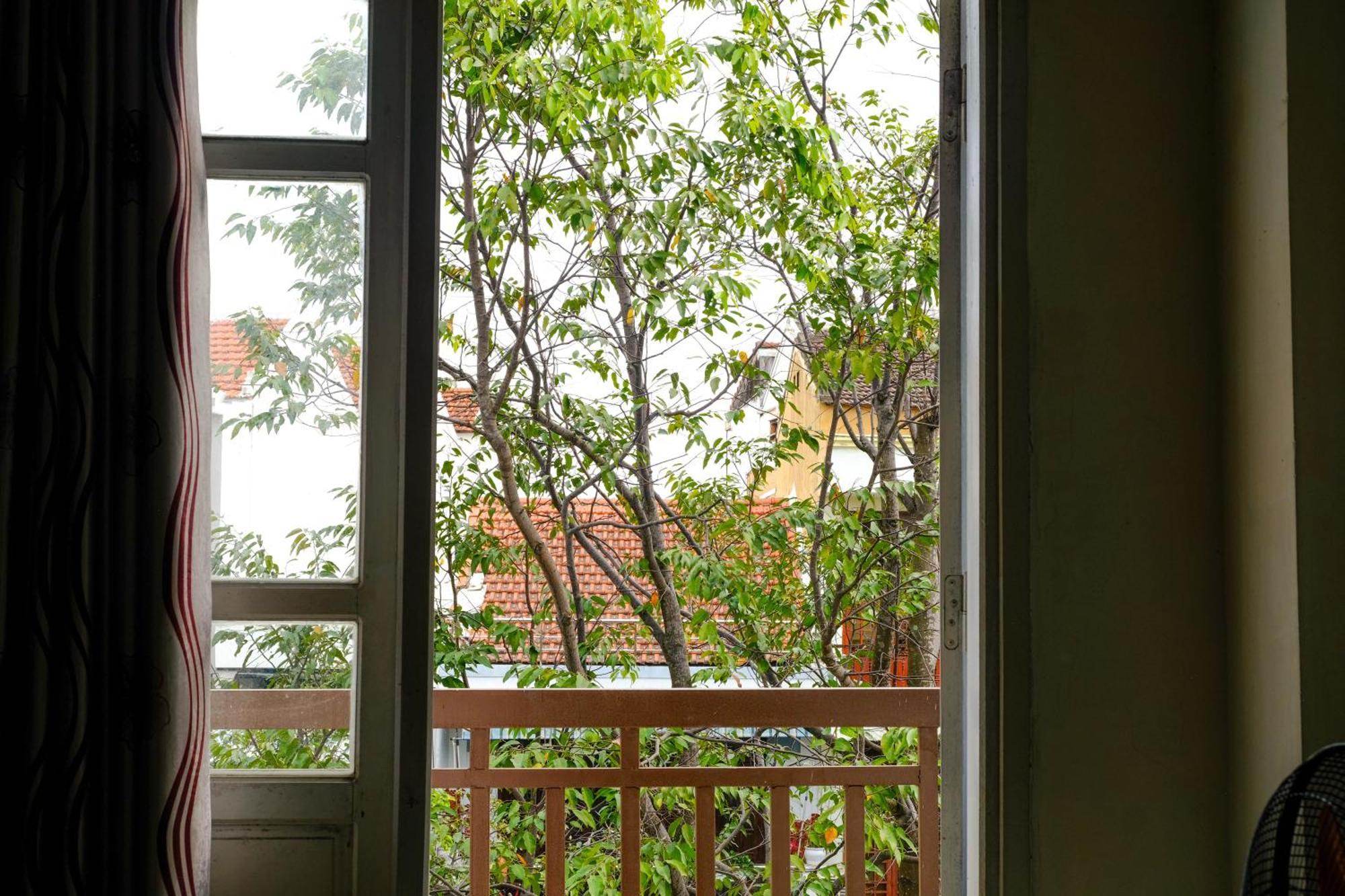 Lucky Hoi An Hotel Buitenkant foto