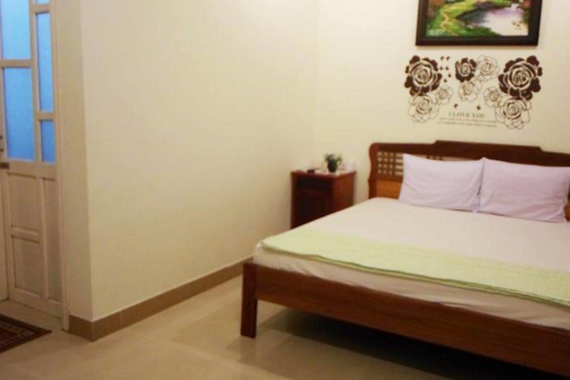 Lucky Hoi An Hotel Buitenkant foto